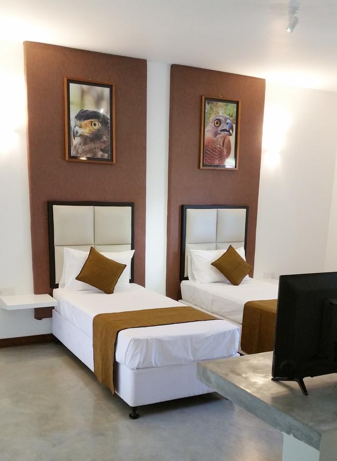 Jade Green Hotel Hambantota Exterior foto